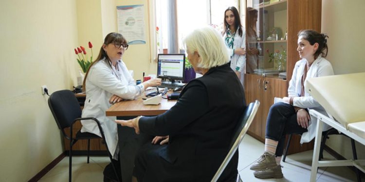 ADB’s Health Sector Enhancement Program will support the government of Georgia to improve quality of healthcare and mandate certification of continuous medical education and continuous professional development requirements for medical personnel. Photo courtesy of Aleksandre Khatiashvili.