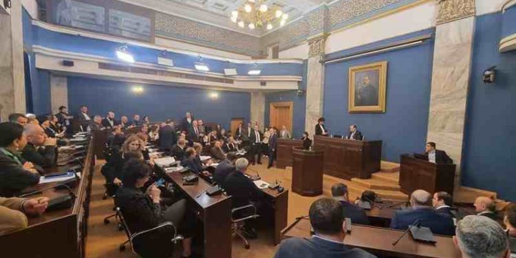 Legal committee backs Foreign Influence Transparency Bill with second reading