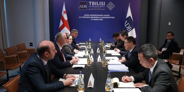 Minister of Finance of Georgia meets Deputy Minister of Finance of the Republic of China