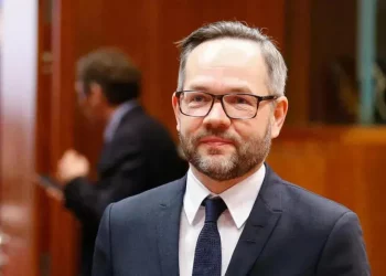 Roth: Dear Georgians, you are not only fighting for Georgia, but for Europe, freedom & democracy