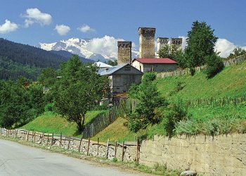 Carrefour Introduces New Football Campaign to Support the National Team of Georgia