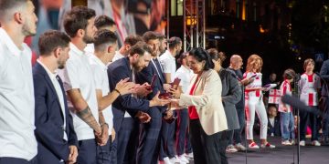 President awards members of national football team and representatives of National Football Federation