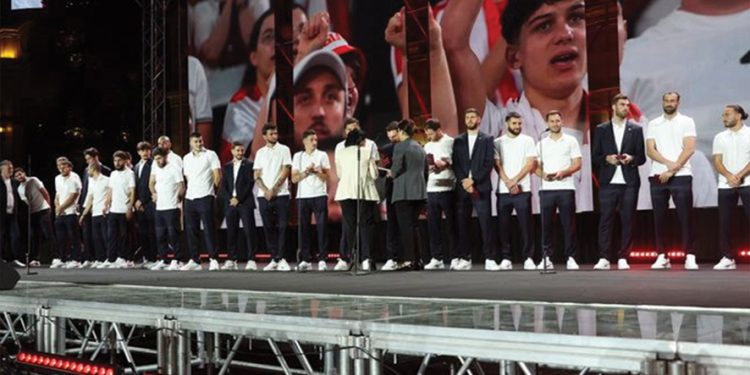 The Georgian national team is welcomed home. Source: IG