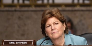 Senator Shaheen: First step to get back on right track should be taken by Georgian govt, we are waiting