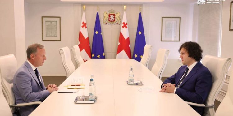 Irakli Kobakhidze meets new British Ambassador