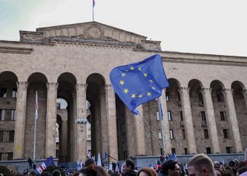 Beyond the Conventional: The Art of Jibson Khundadze at Tsinandali Estate