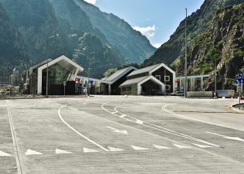 Temporary traffic restrictions at Kazbegi checkpoint for repairs