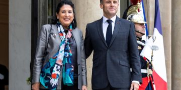 Macron: France hopes that October 26 elections will allow Georgia to return to European path
