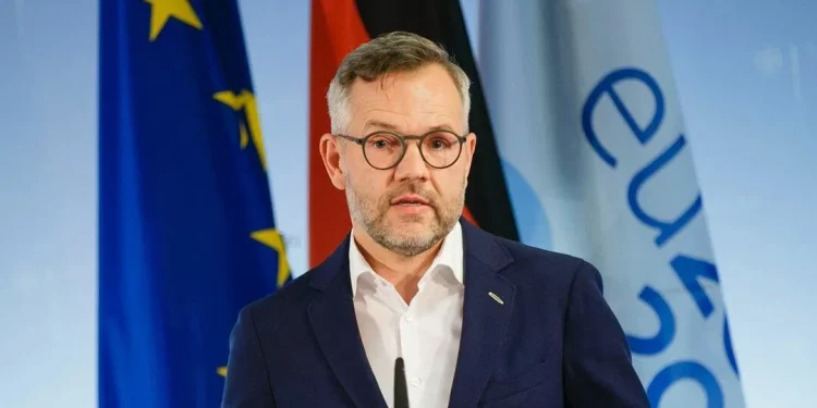 Michael Roth: the regime in Georgia is waging a war against its own people – our common values ​​are under threat