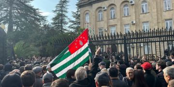 “Parliament” of occupied Abkhazia does not support discussion of Russia-Abkhazia investment agreement