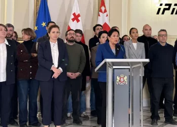 President urges Diplomatic Corps to speed up decisions to help schedule new elections