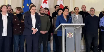 President urges Diplomatic Corps to speed up decisions to help schedule new elections