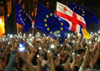 ISFED: Public servants must not face pressure for political views