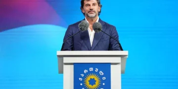 Tbilisi Mayor postpones New Year Tree lighting, blames “radical opposition”