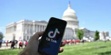 TikTok shuts down in the United States hours ahead of a ban