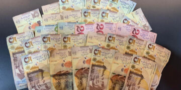 Georgian Laris shown on Daitove's Facebook page