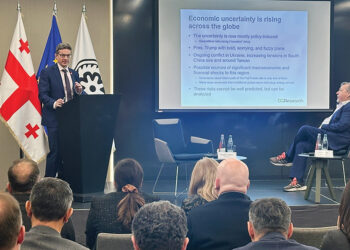 David Vavra and Douglas Laxton, international advisors to the NBG. Source: FB