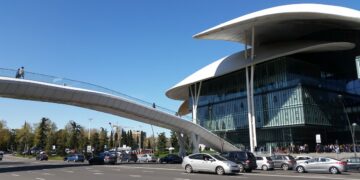 Tbilisi to relocate petrol stations from Laguna Vere Area
