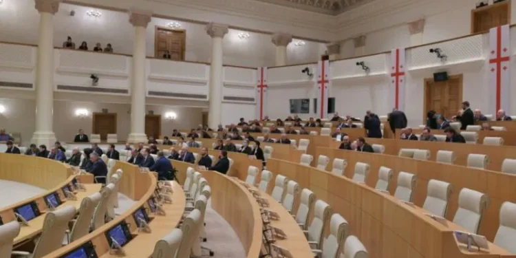 Parliament to debate NGO exclusion from decision-making