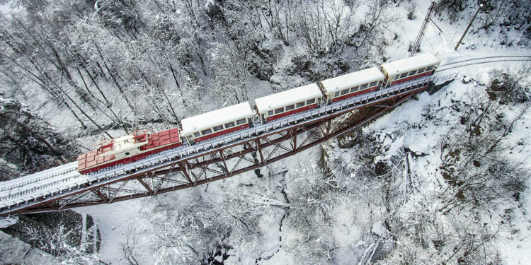 Georgian Railway cancels trains during heavy snowfall
