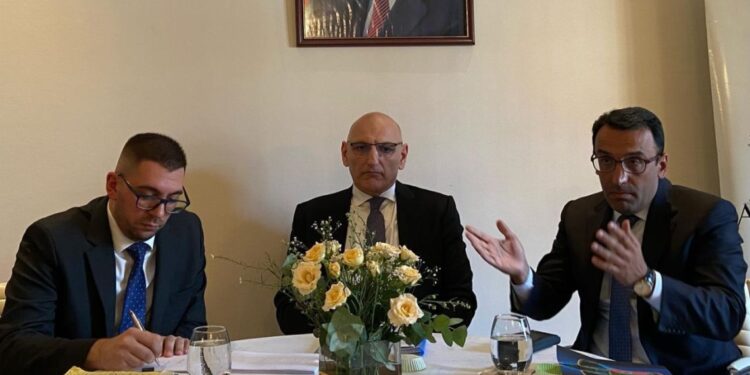 Azerbaijani official warns Armenia: Peace deal window closing