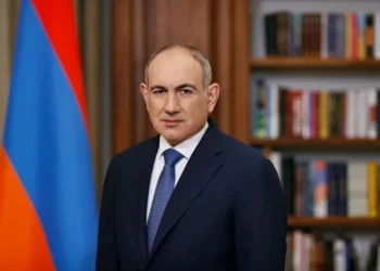 Armenia urges Azerbaijan to sign peace deal after talks conclude
