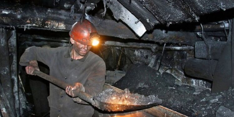 Miners in Chiatura protest bankruptcy and demand state control of operations