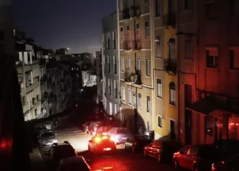 Massive blackout cripples Spain and Portugal, shuts airports and hospitals