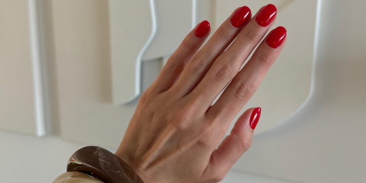 Nail Bar #1 – The art of nail care