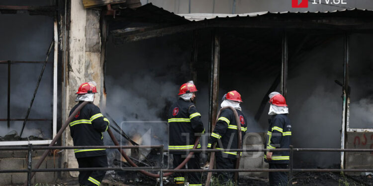Investigation launched into Borjomi Market fire in Tbilisi