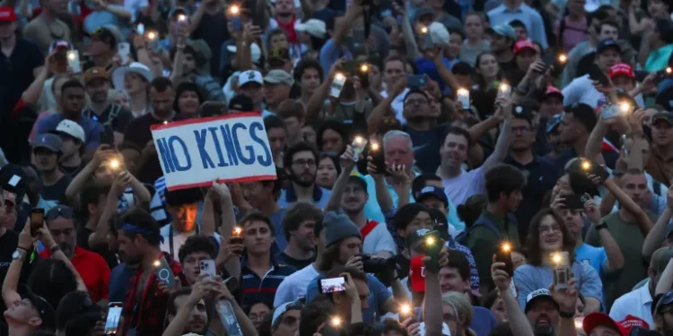Protests sweep US as Trump marks 79th birthday at army’s 250th anniversary parade