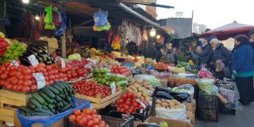 Market traders urge parliament to delay cash register requirement to 2030
