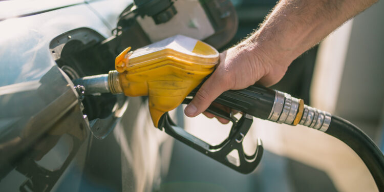 Fuel prices rise in Georgia despite global oil drop