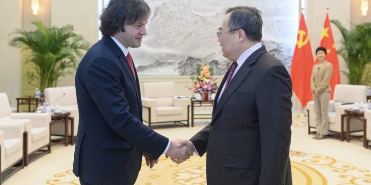 Kobakhidze Hails China as a Model of Peace and Progress