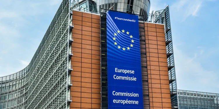 EU Commission preparing visa liberalization warning for Georgia