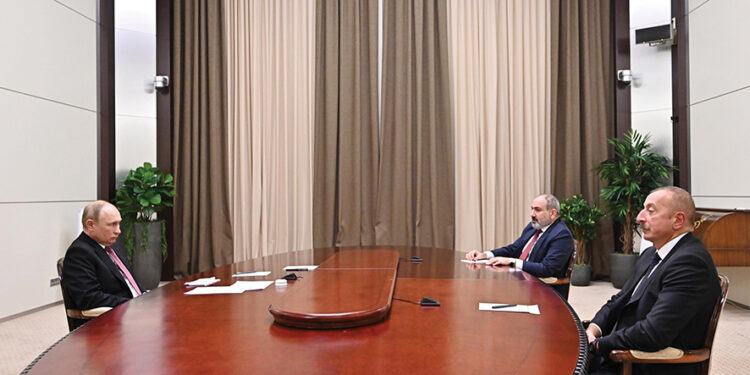 Presidents Putin, Pashinyan and Ilham Aliyev. Source: president.az
