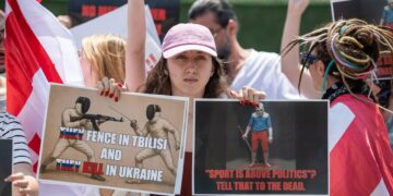 Controversy erupts as Russian military-affiliated fencers compete at world championships in Tbilisi