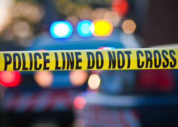 Steel collapse injures a worker in Gonio