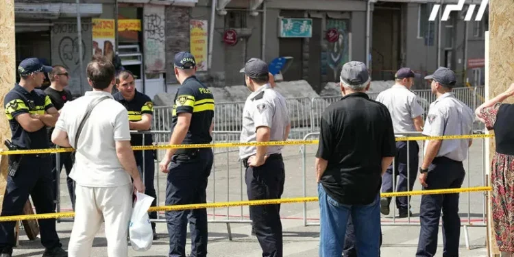 Work ongoing at Station Square collapse site – area sealed off