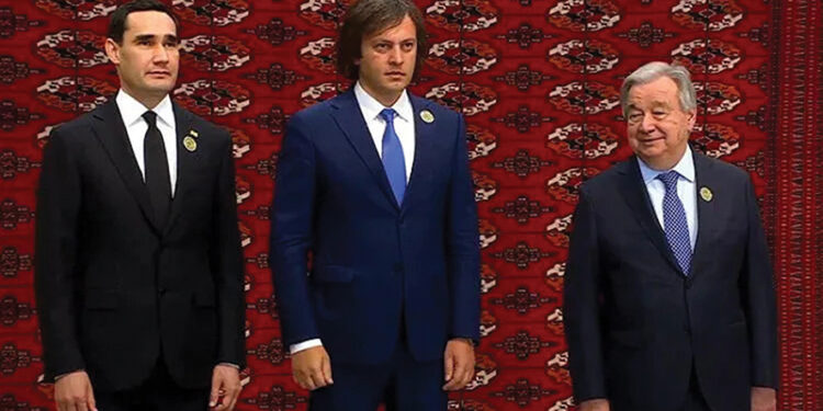 Turkmenistan’s President Serdar Berdimuhamedow (L), PM Kobakhidze (C) and António Guterres, Secretary General of the UN (R)