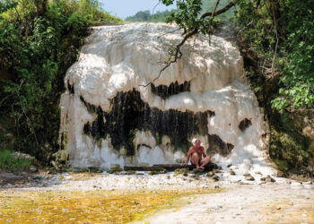 The Nokalakevi mineral travertine. Image source: wildandwithout