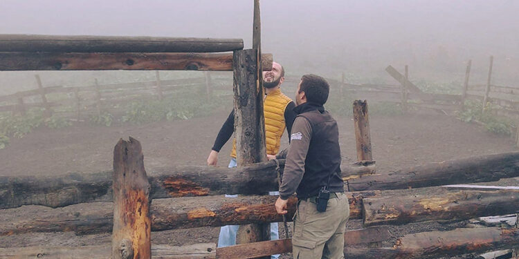Electric fences, foxlights and solar power. Source: UNDP