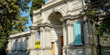 National Gallery to close for August