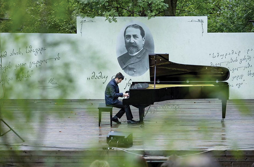 Sandro Gegechkori. Photo by Giorgi Induashvili // Saguramo Camerata Facebook Page