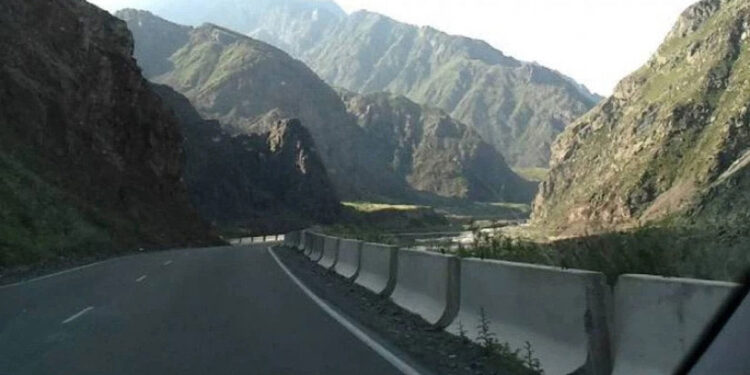 Traffic restrictions announced on Mtskheta–Stepantsminda–Larsi highway