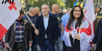 Paata Burchuladze: Today we will adopt a declaration and return power to the people