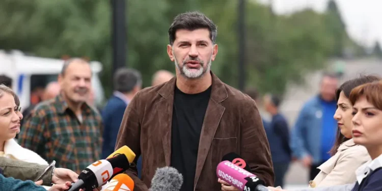 Tbilisi Mayor: ‘Do not sacrifice yourselves for prison’ ahead of October 4 rally