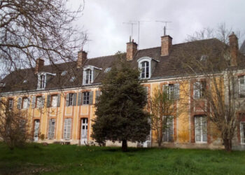 National Museum signs two major contracts for the rehabilitation of the Leville Estate