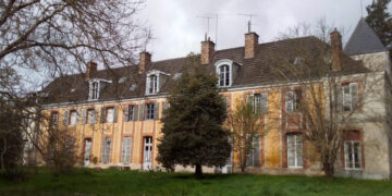 National Museum signs two major contracts for the rehabilitation of the Leville Estate