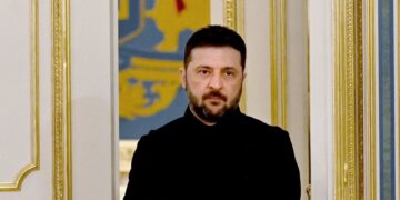 Zelensky warns Ukraine faces “hard choice” amid intense pressure